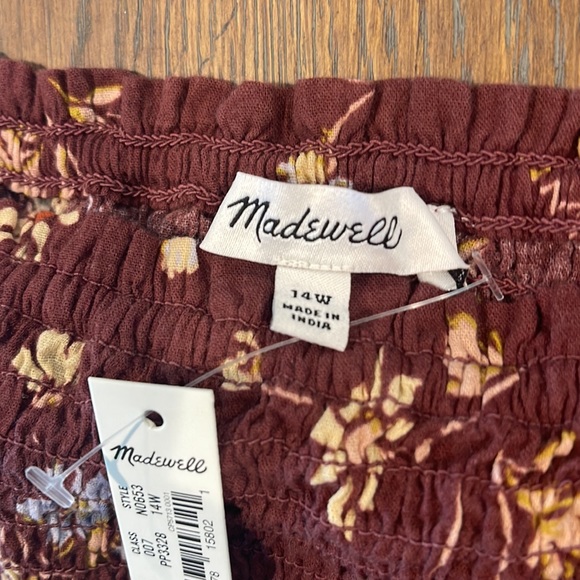 ❤️HP❤️ Madewell Lucie Smocked Peplum Top. Size 14W - Picture 6 of 10